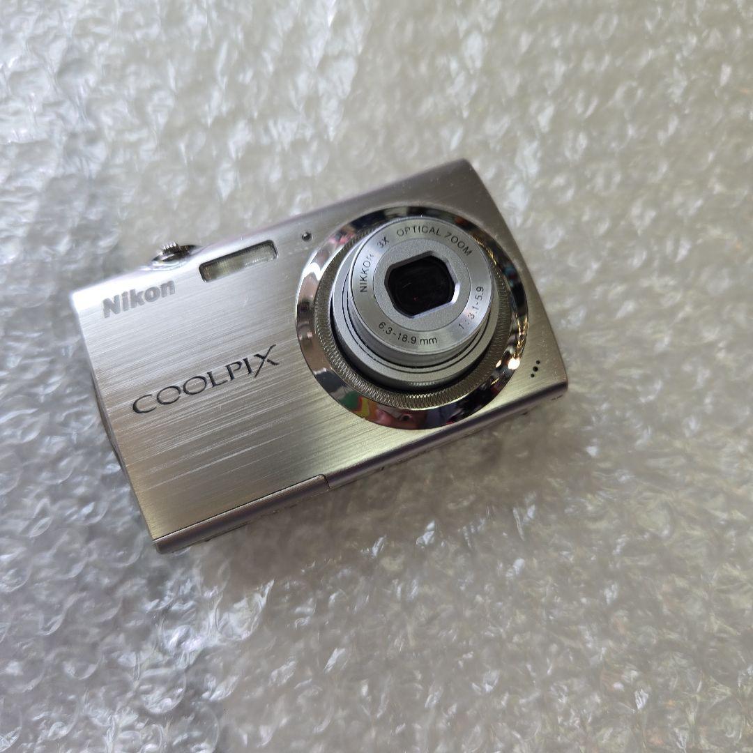 動作確認済み　Nikon COOLPIX　S230 ニコンクールピクス　デジカメ