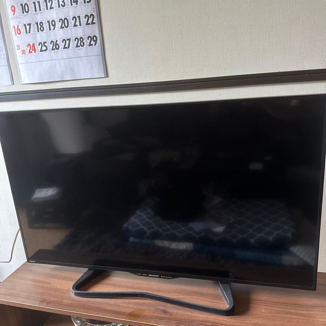 （とっちー）SHARP LC-40W35 40インチ液晶テレビ　送料込み