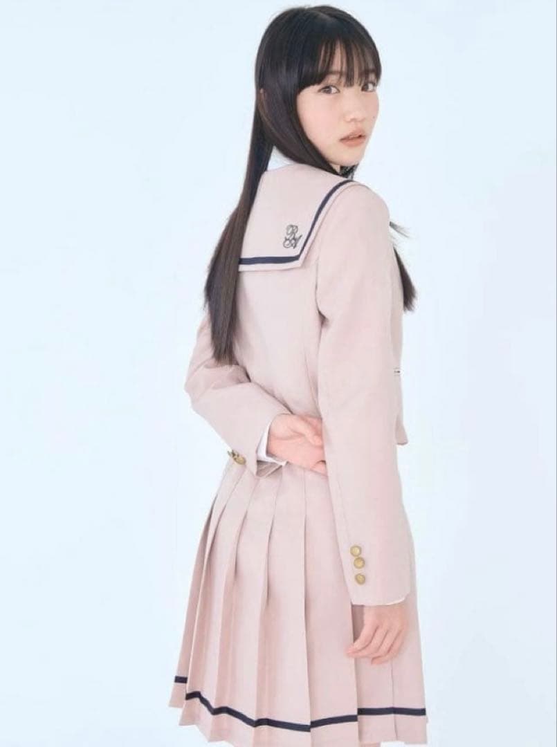 レピピアルマリオ　repipiarmario 卒服　Lサイズ　160 2025年