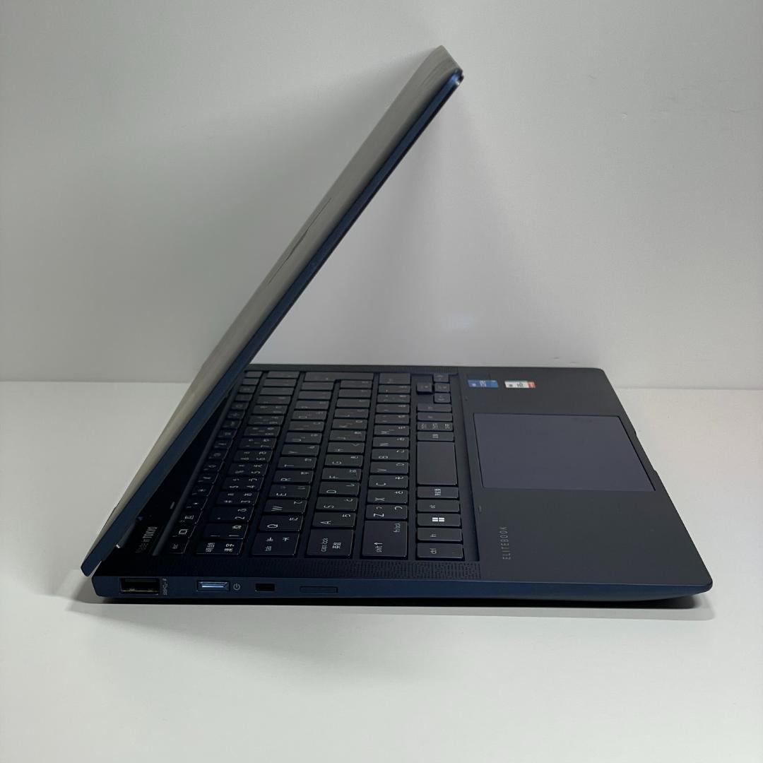★美品★HP Dragonfly G2 第11世代i5 16GB ノートPC