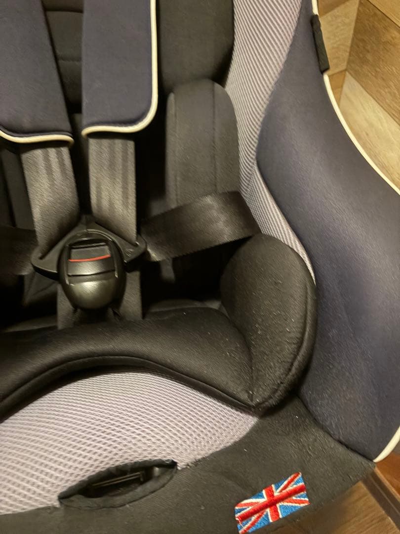 【土日値下中！送料込‼︎】Joieアーク360°チャイルドシートブラック&ネイビー