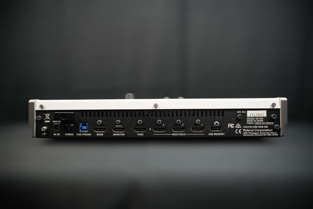 Roland VR-1HD HDMIスイッチャー 本体