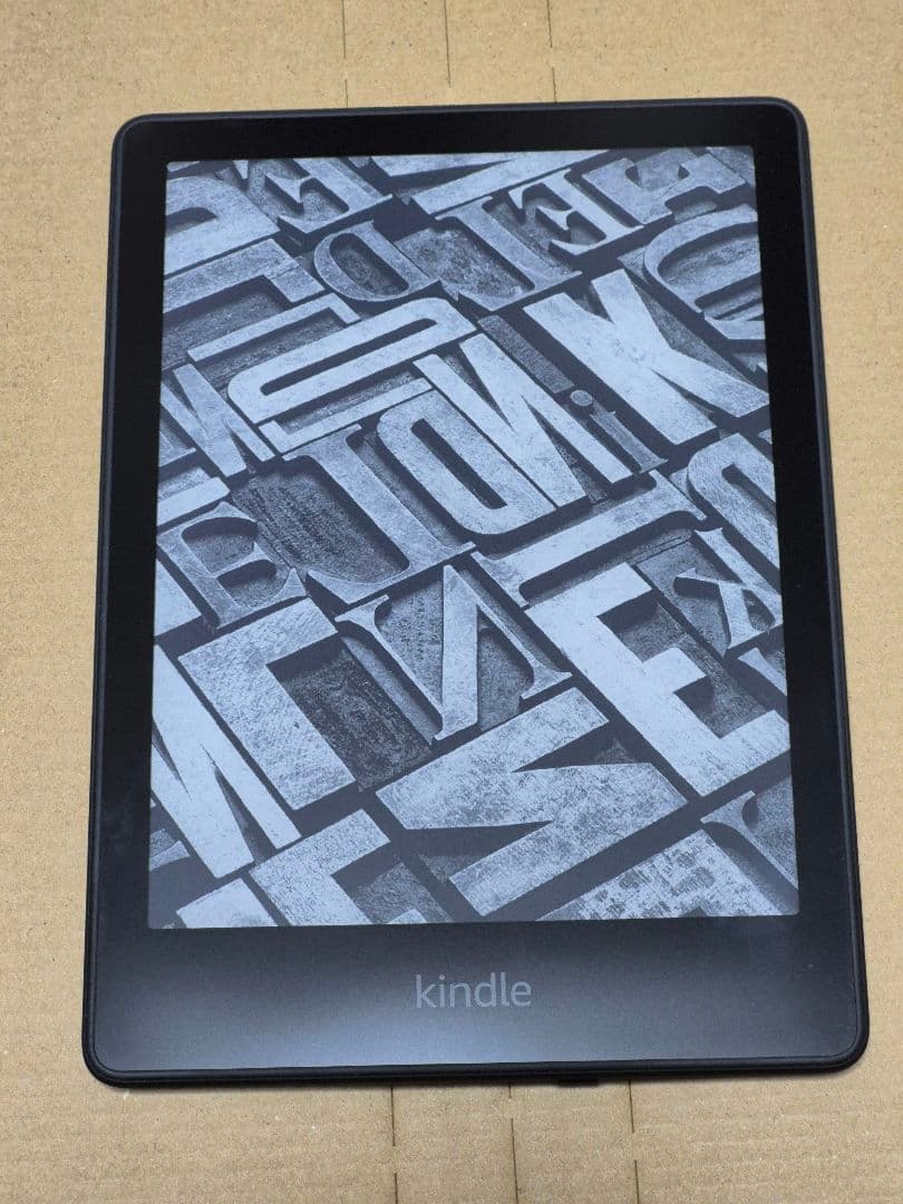 Kindle Paperwhite 第11世代 8GB 広告あり+カバー2種類付