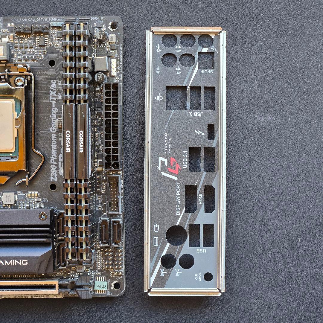 CPU i5 9600KF / Z390 ITX / DDR4-3200 16GBx2