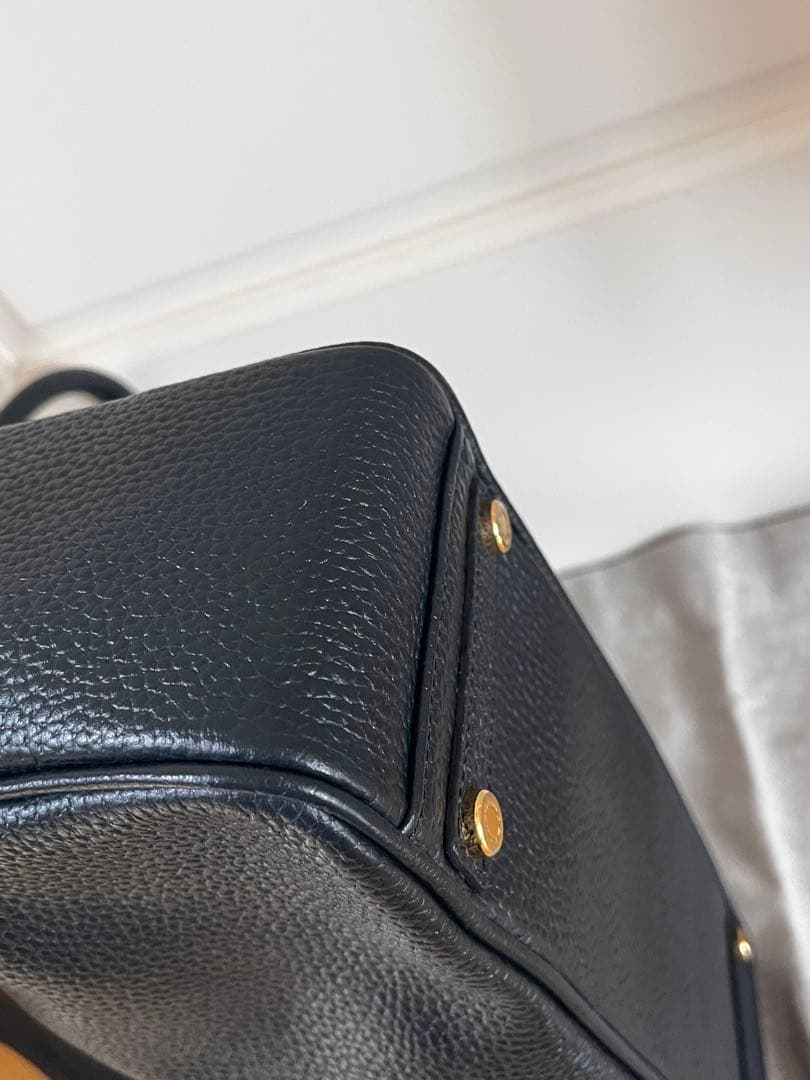 A.D.M.J トートバッグ　ハンドバッグ　レザー　本革極美品ネイビー　A4対応