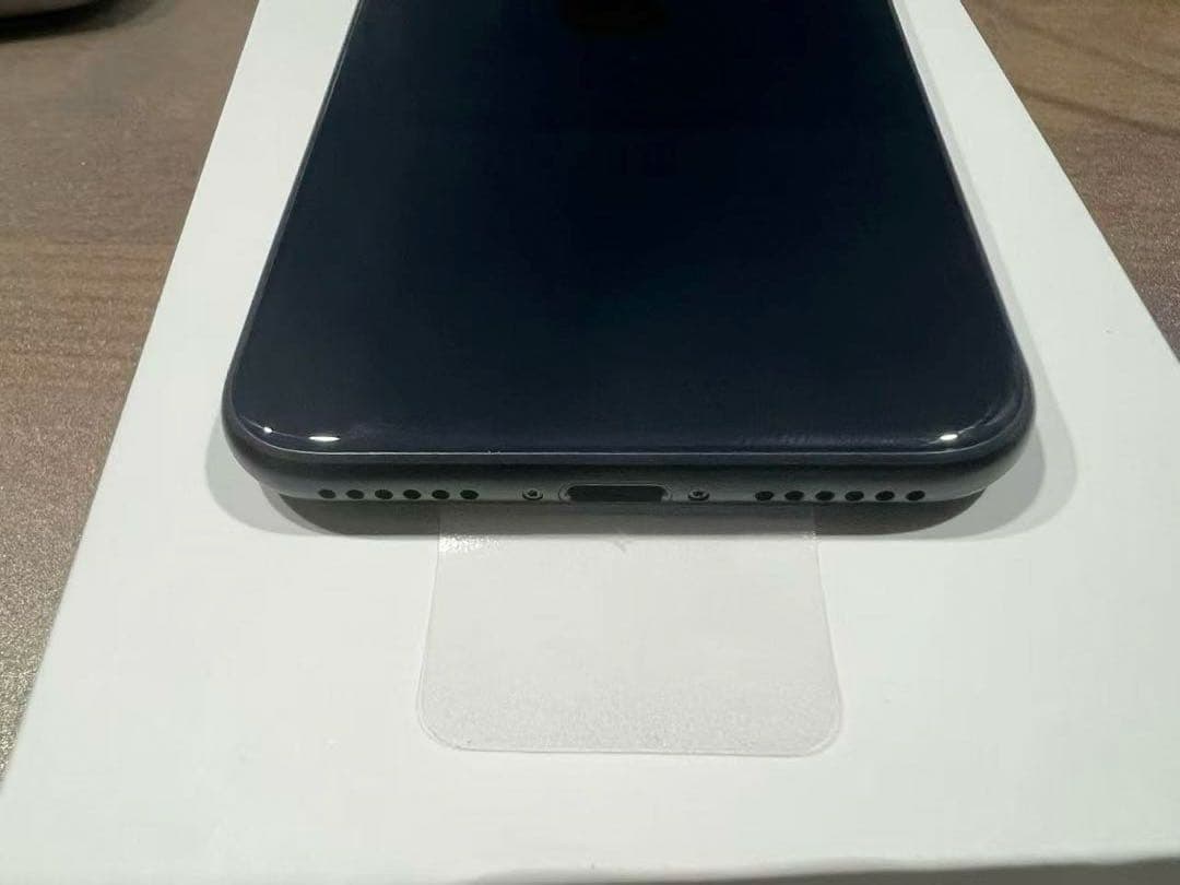 iPhoneSE第3世代、ミッドナイト、64GB、未使用品、SIMフリー