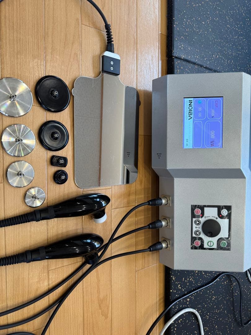 ラジオ波　キャビテーション　モノポーラ