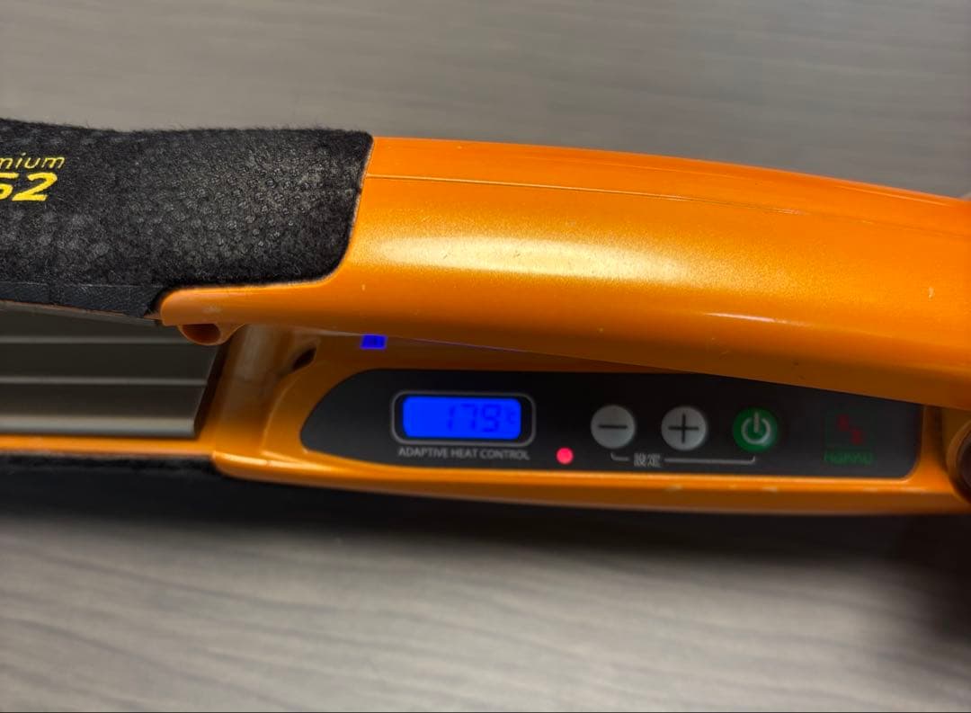 【ジャンク品】ADST D52 ストレートヘアアイロン オレンジ