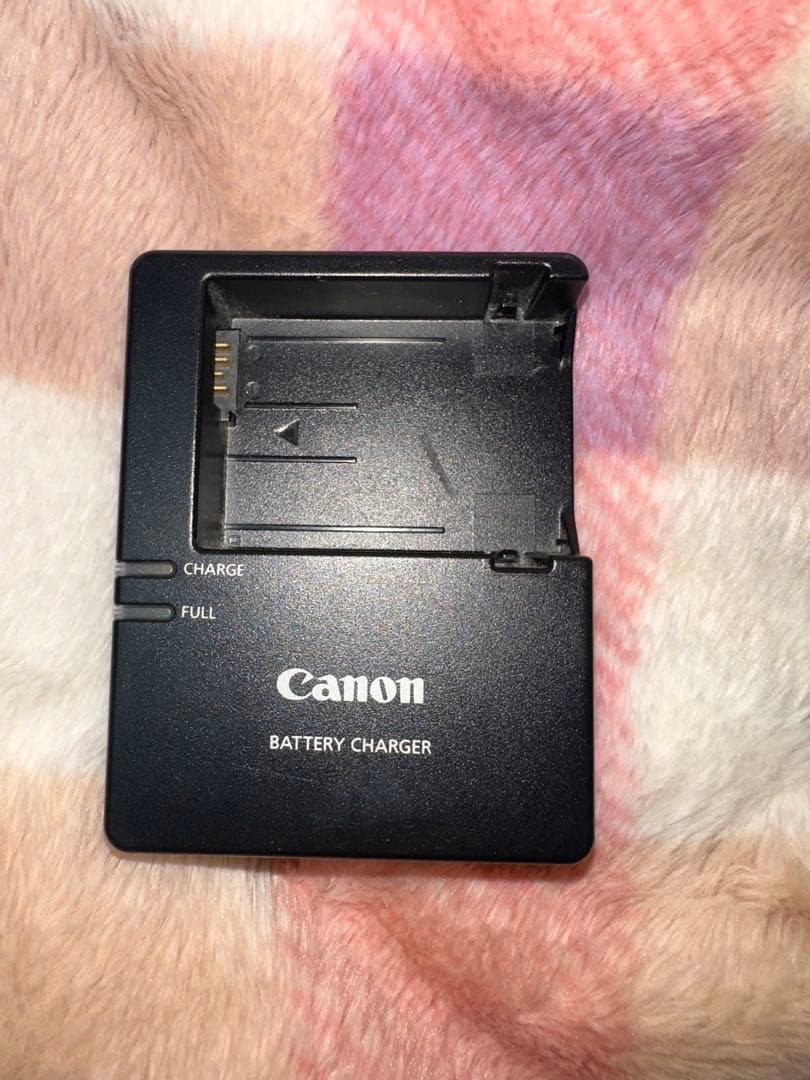 Canon EOS Kiss X7i 本体