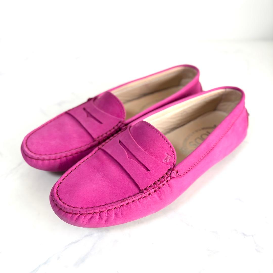 極美品 トッズ 37.5 ゴンミーニ ドライビングシューズ スエード ピンク