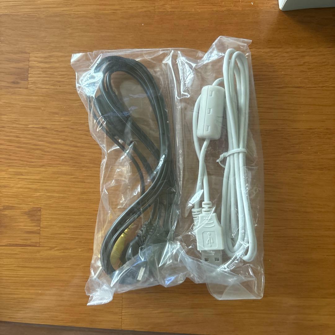 Canon IXY DIGITAL 110 IS 本体