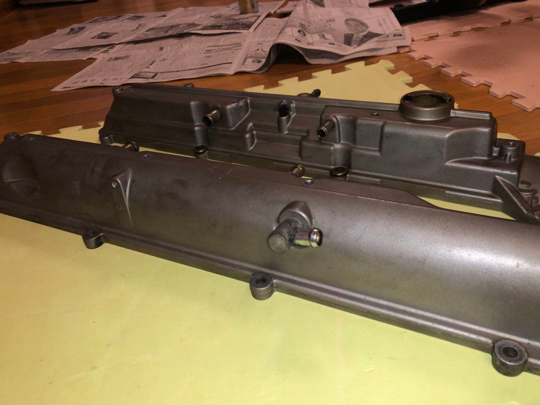 トヨタ　2jz gte バルブカバー ASSY 中古品