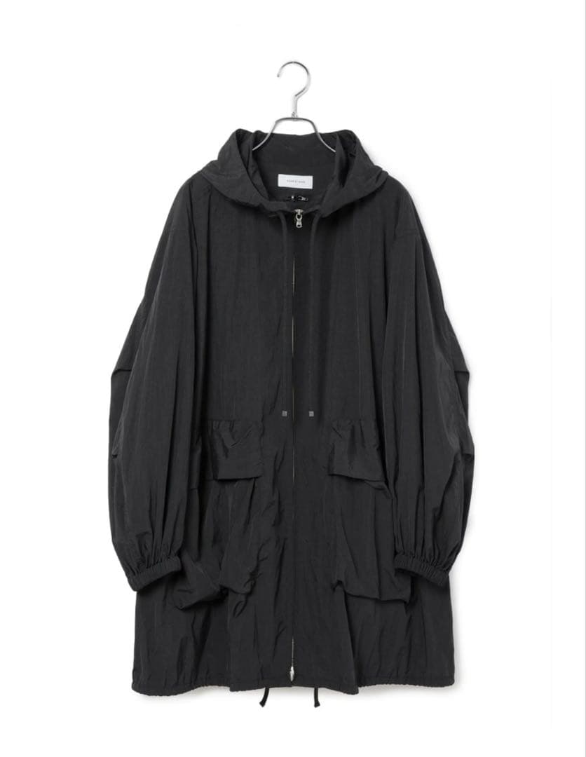 ADAM ET ROPE 完売品　【環境配慮】ライトシェルパーカー　ブラック