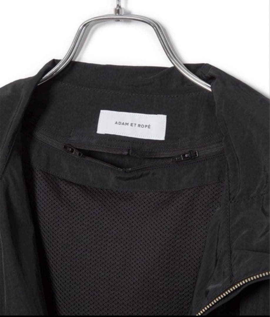 ADAM ET ROPE 完売品　【環境配慮】ライトシェルパーカー　ブラック