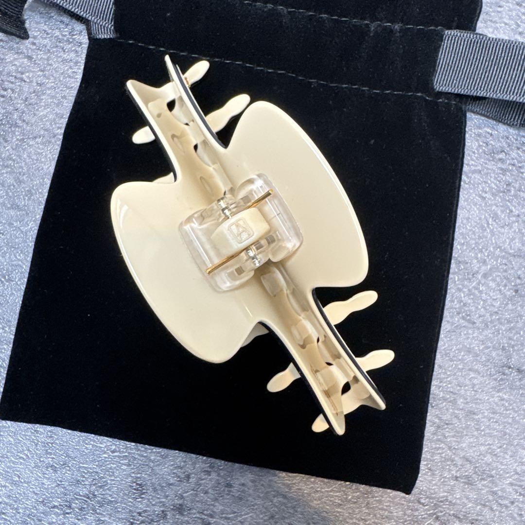 人気 ALEXANDRE DE PARIS クリップ ベージュ LISERAI