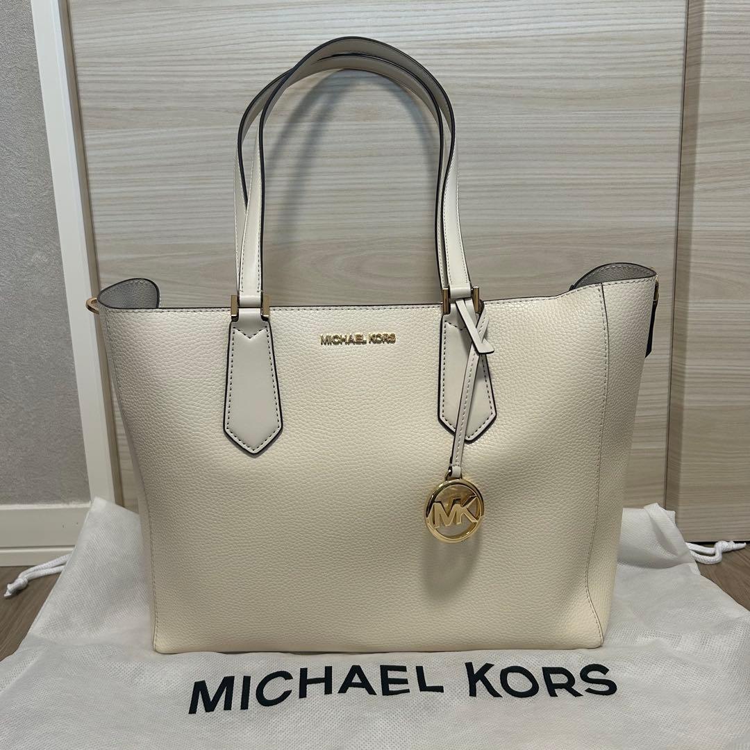MICHAEL KORS ホワイト A4収納可 トートバッグ