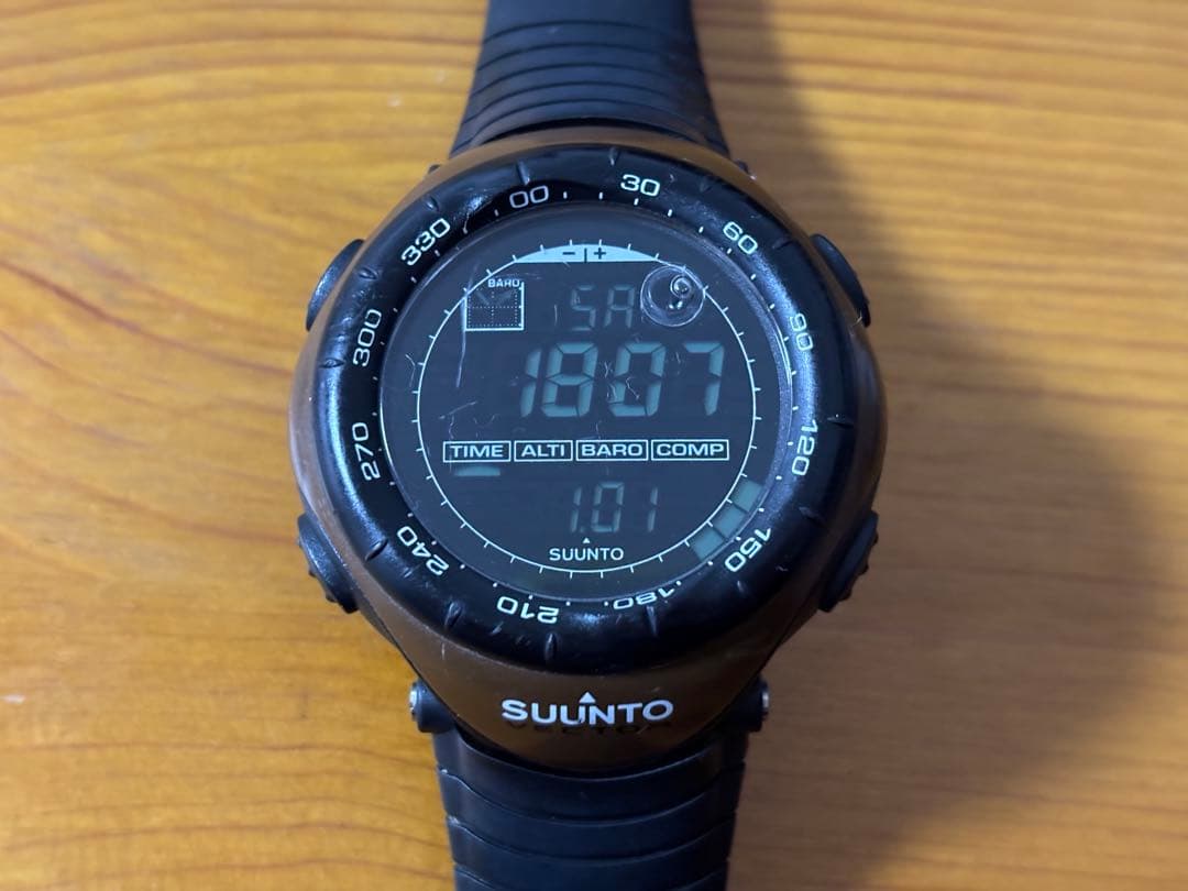 希少カラー SUUNTO VECTOR スント ベクター ミリタリーブラウン