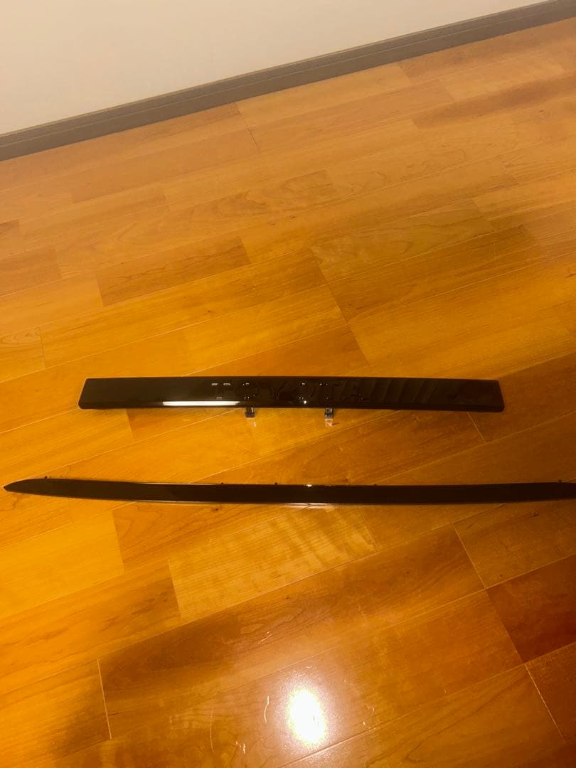 純正部品ランクル250ZX用ボンネットフードモール、バックドアガーニッシュ