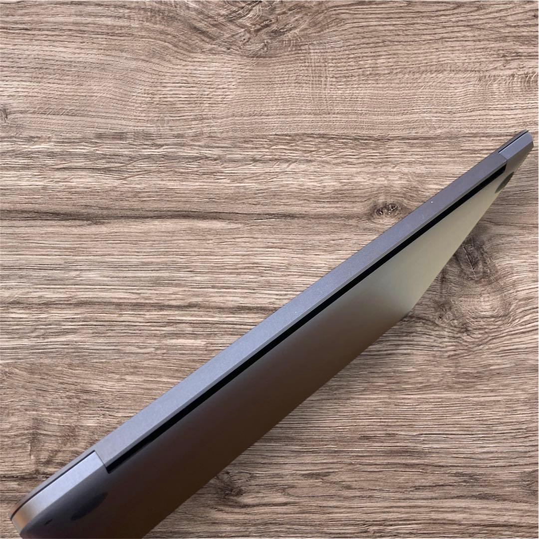 MacBook Pro 13インチ i7 1TB 4ポート