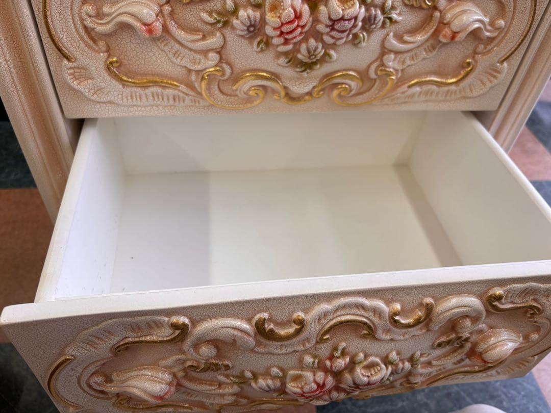 フレンチスタイル キャビネット 4段ロココ調