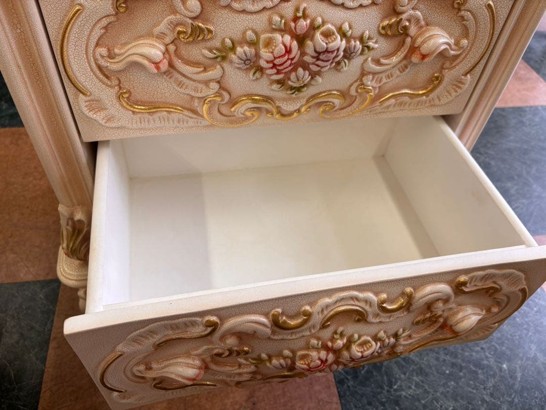 フレンチスタイル キャビネット 4段ロココ調