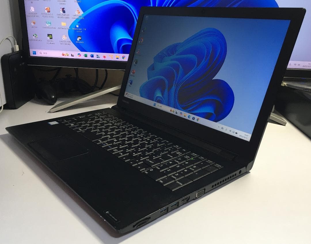東芝dynabook AZ35/GB Windows11
