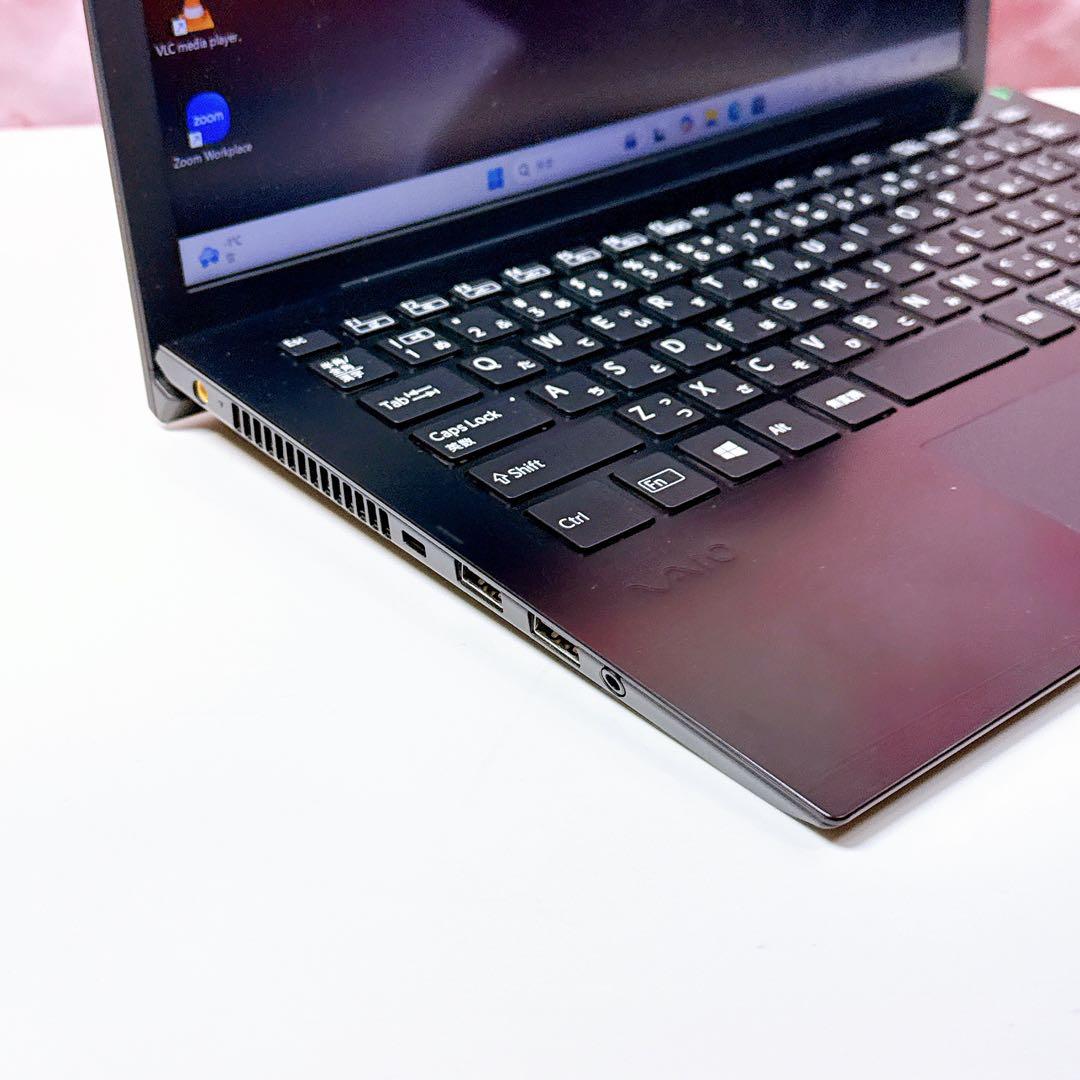 緊急入荷❤️corei7 8世代❤️16GB SSD✨ノートパソコン✨ win11