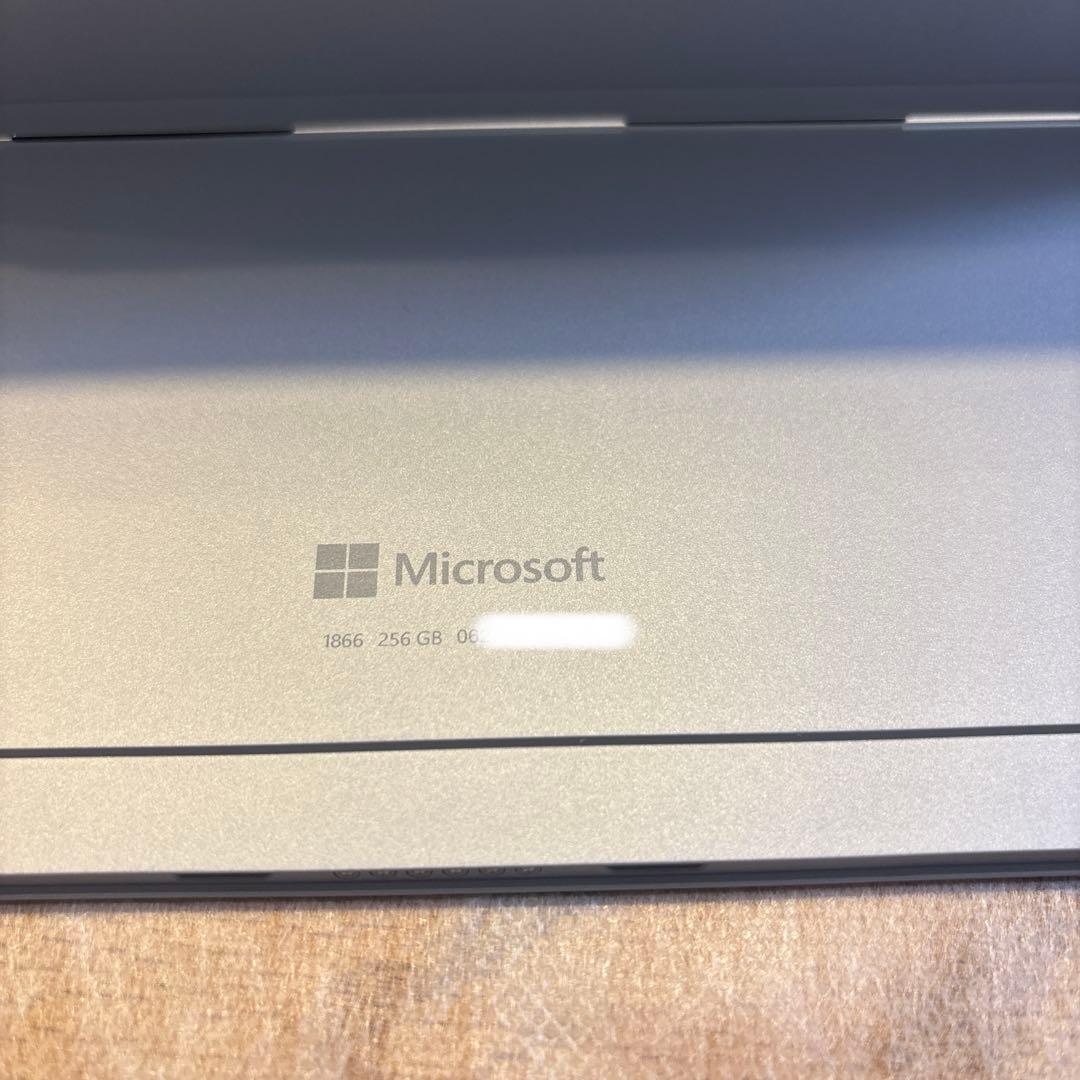 【一時値下げ】Microsoft Surface Pro 7 256GB 8GB