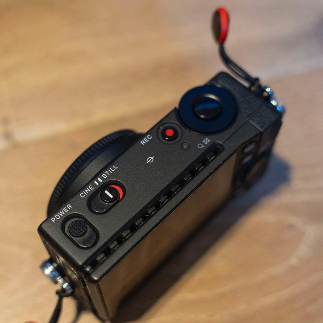 SIGMA fp ボディ + 35mm F2 DG DN セット / フルサイズ