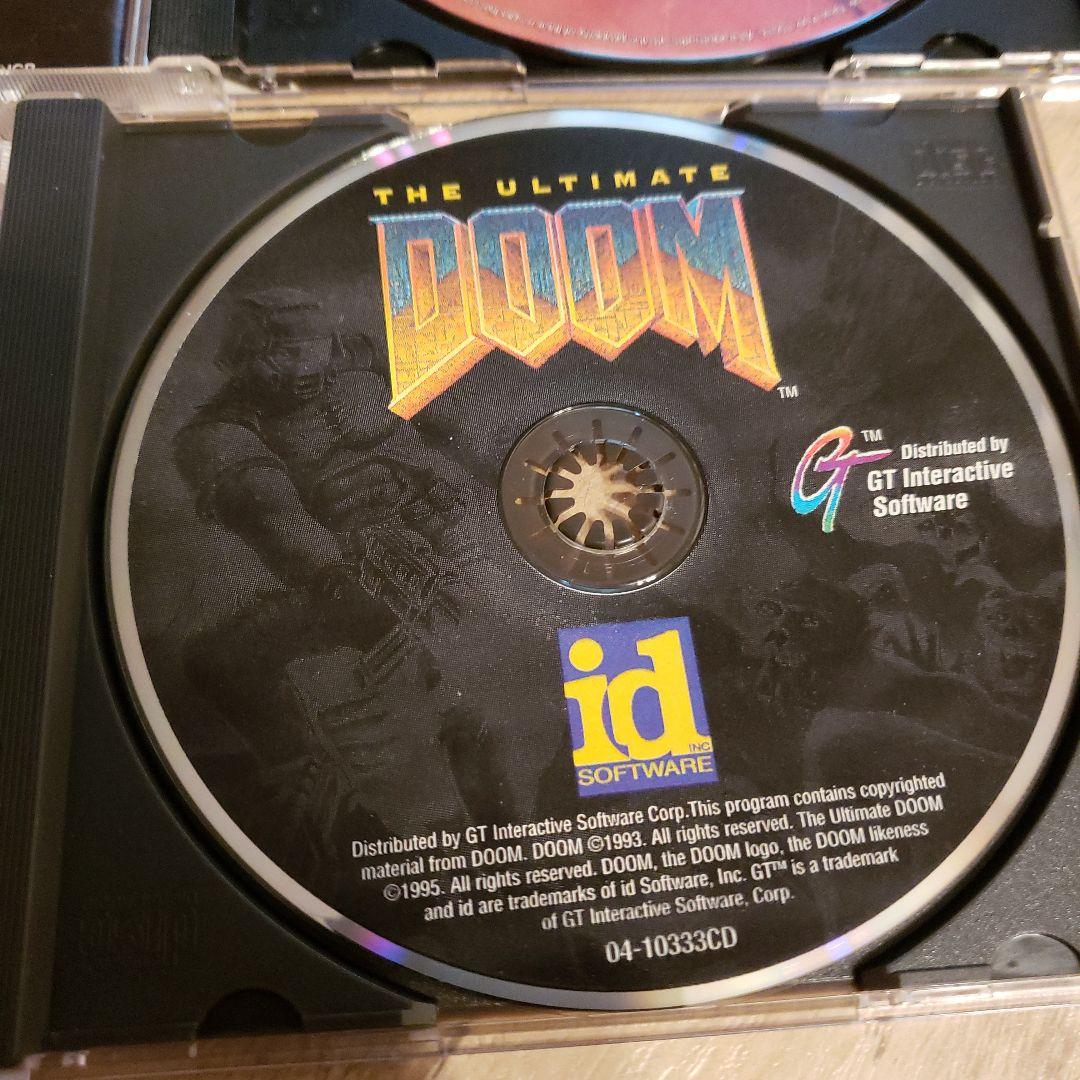 The Ultimate Doom & Quake 2枚セット