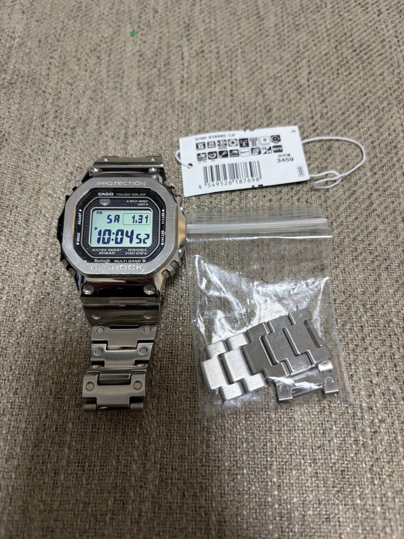G-SHOCK GMW-B5000D-1JF シルバー　フルメタル