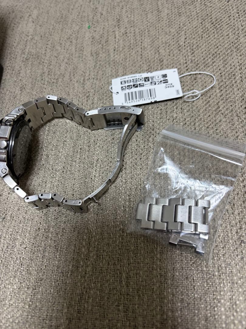 G-SHOCK GMW-B5000D-1JF シルバー　フルメタル