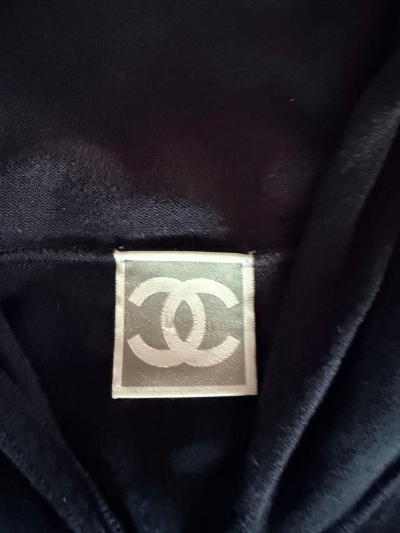美品　CHANEL 薄手コットン素材　ネイビー フード付きパーカー