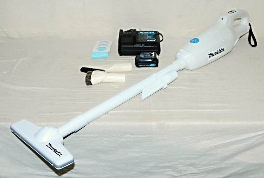 マキタ 充電式 クリーナー 掃除機 10.8V CL107FD 別売りブラシ付き