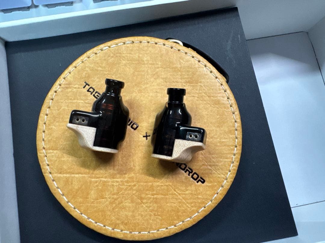 イヤホン Harmon-SP TAGO STUDIOxMOONDROP