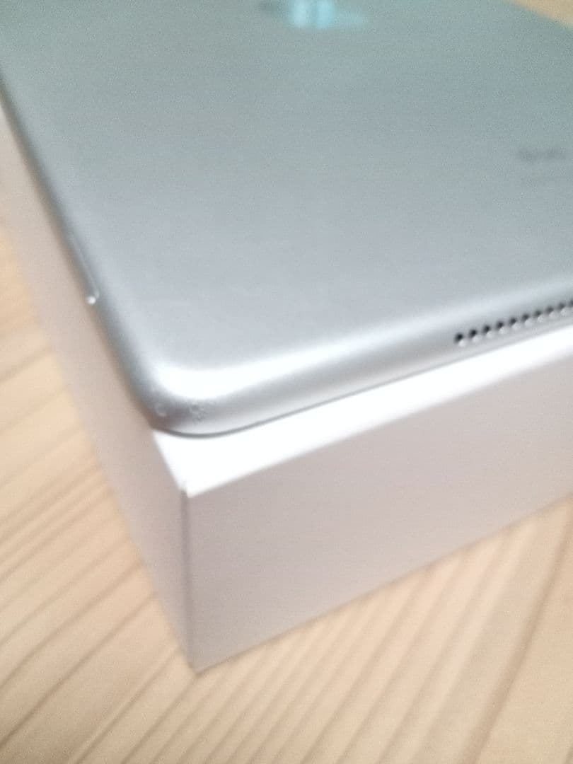 バッテリー容量93%iPad Air 第3世代 Wi-Fi＋セルラー64GB