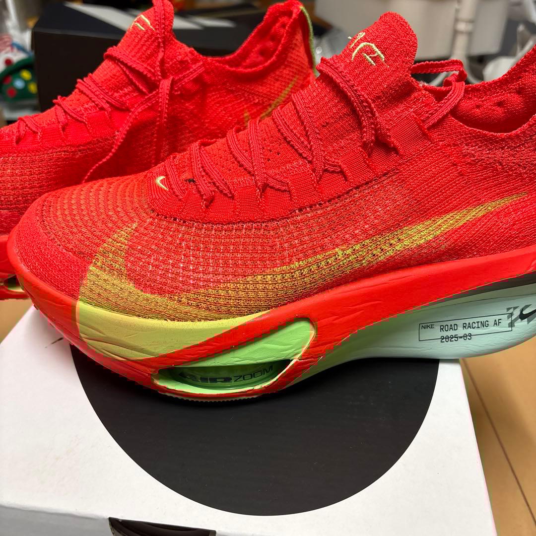 新品Nike ZOOM ARPHAFLY NEXT %3レッド