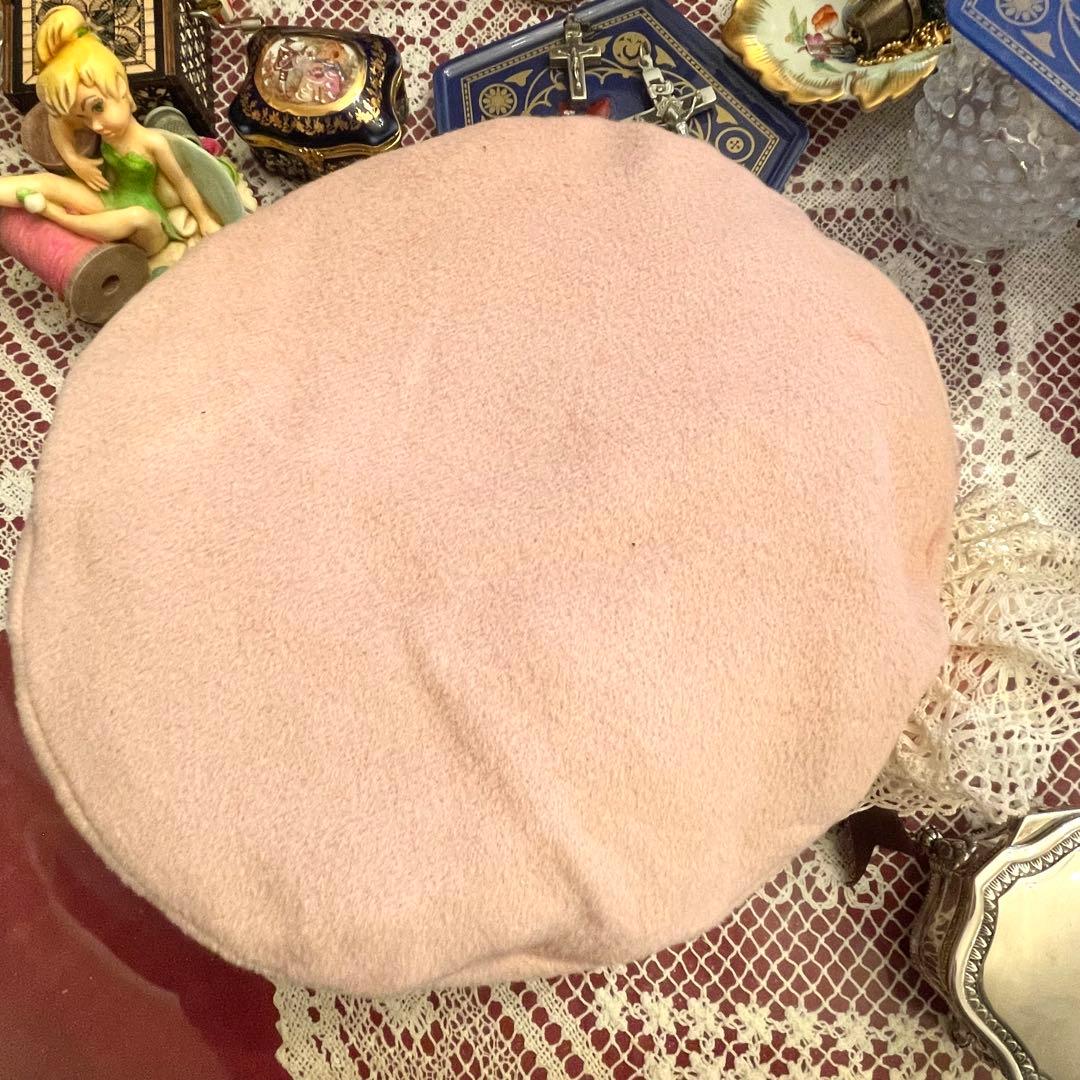 新品　未使用　メアリーマグダレン　ベレー帽　帽子　薄ピンク系　コサージュ　薔薇