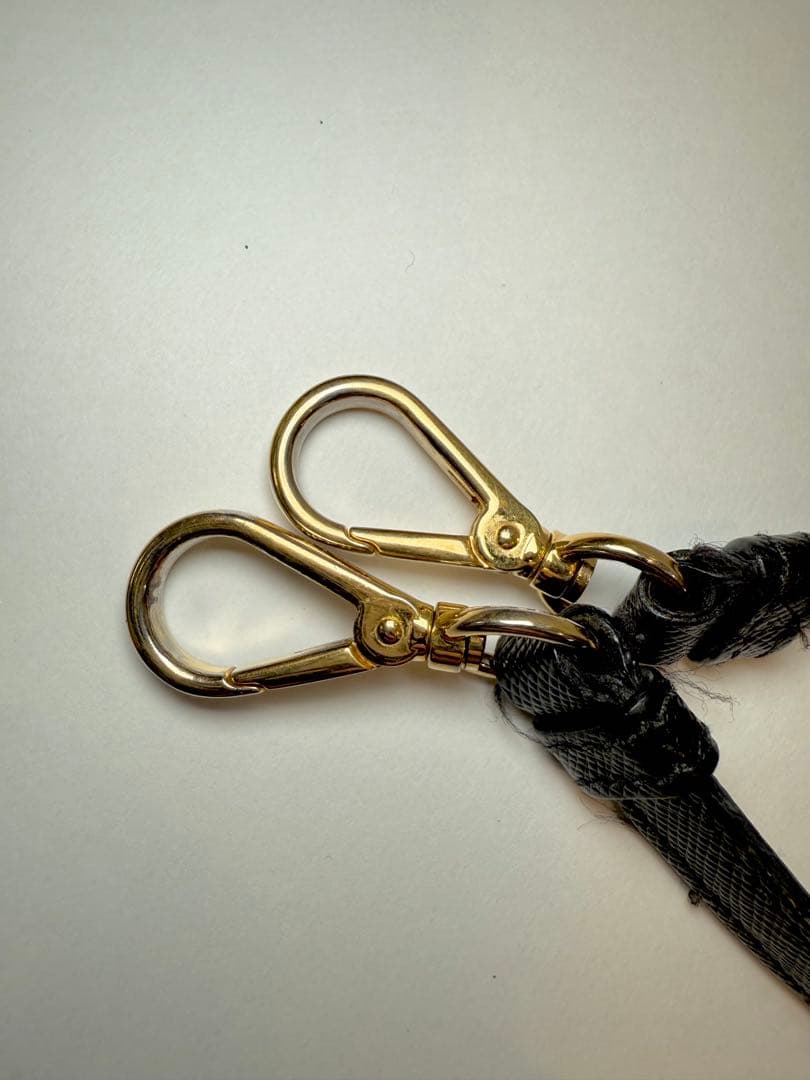 PRADA プラダ ブラック サフィアーノ　ショルダーバッグ　正規品