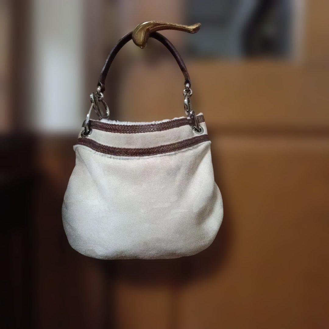 LOEWE　素敵なムートンのオシャレバック　メタルロゴ　2/8まで