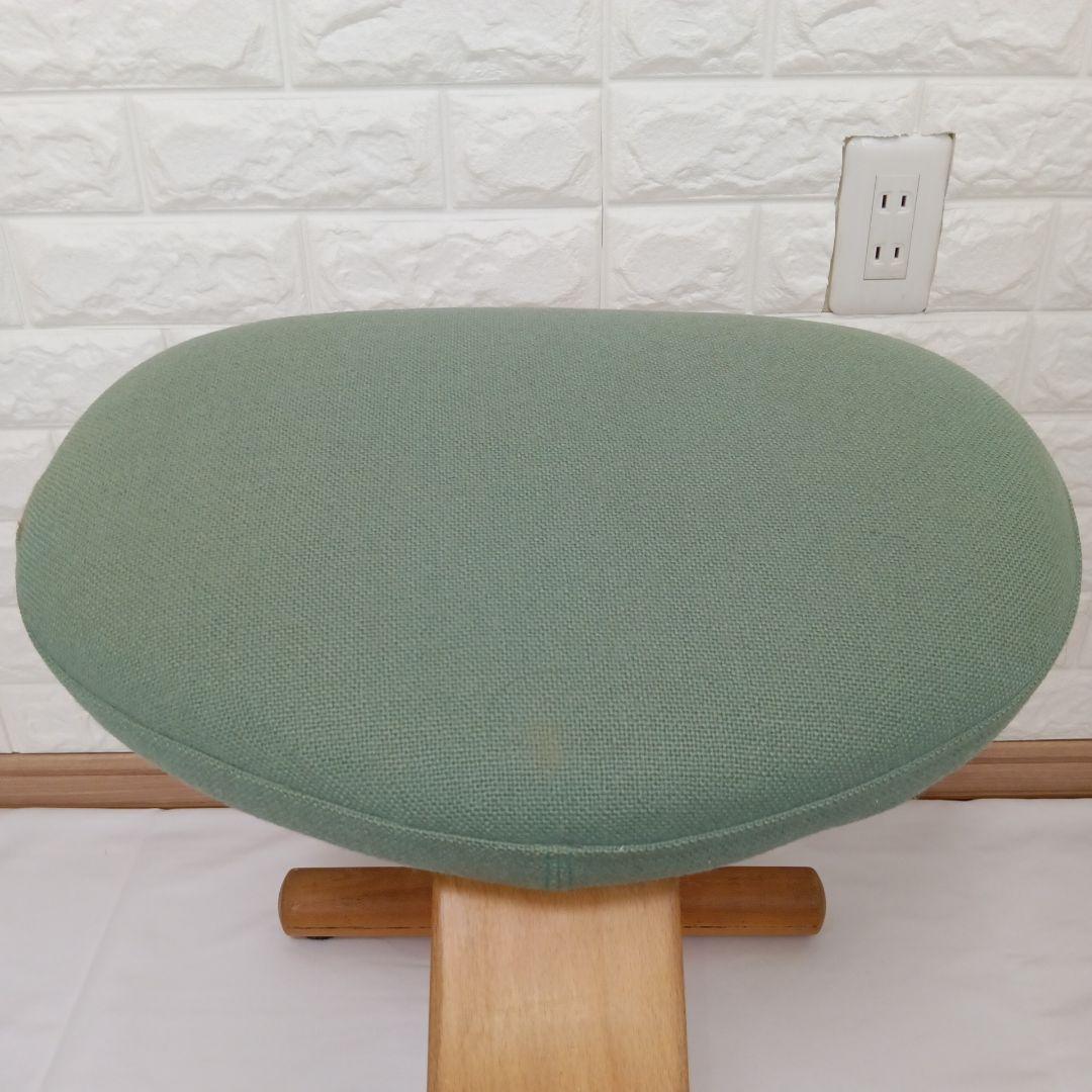 【送料無料】Rybo リボ社 バランスチェア イージー 姿勢矯正 椅子