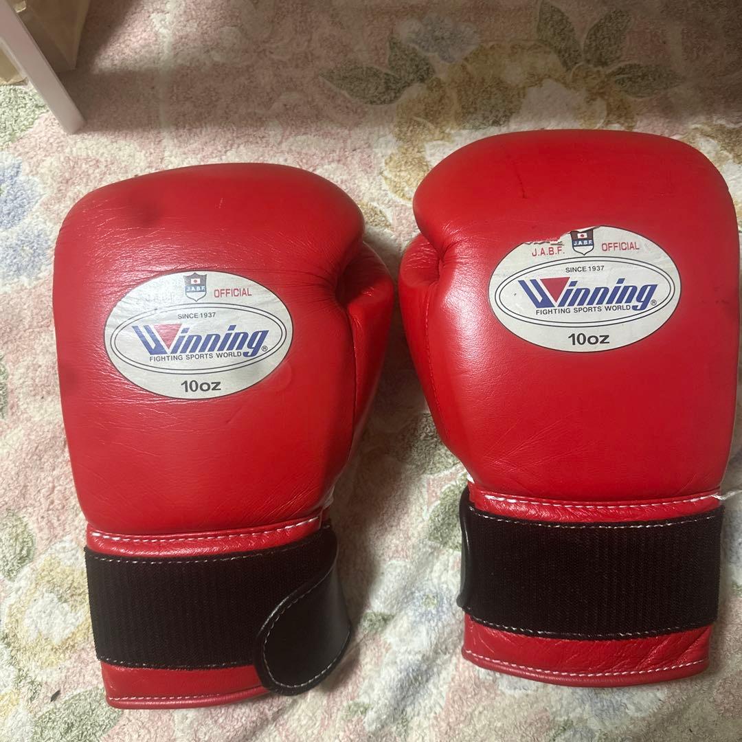 Winning ボクシンググローブ 10oz 赤