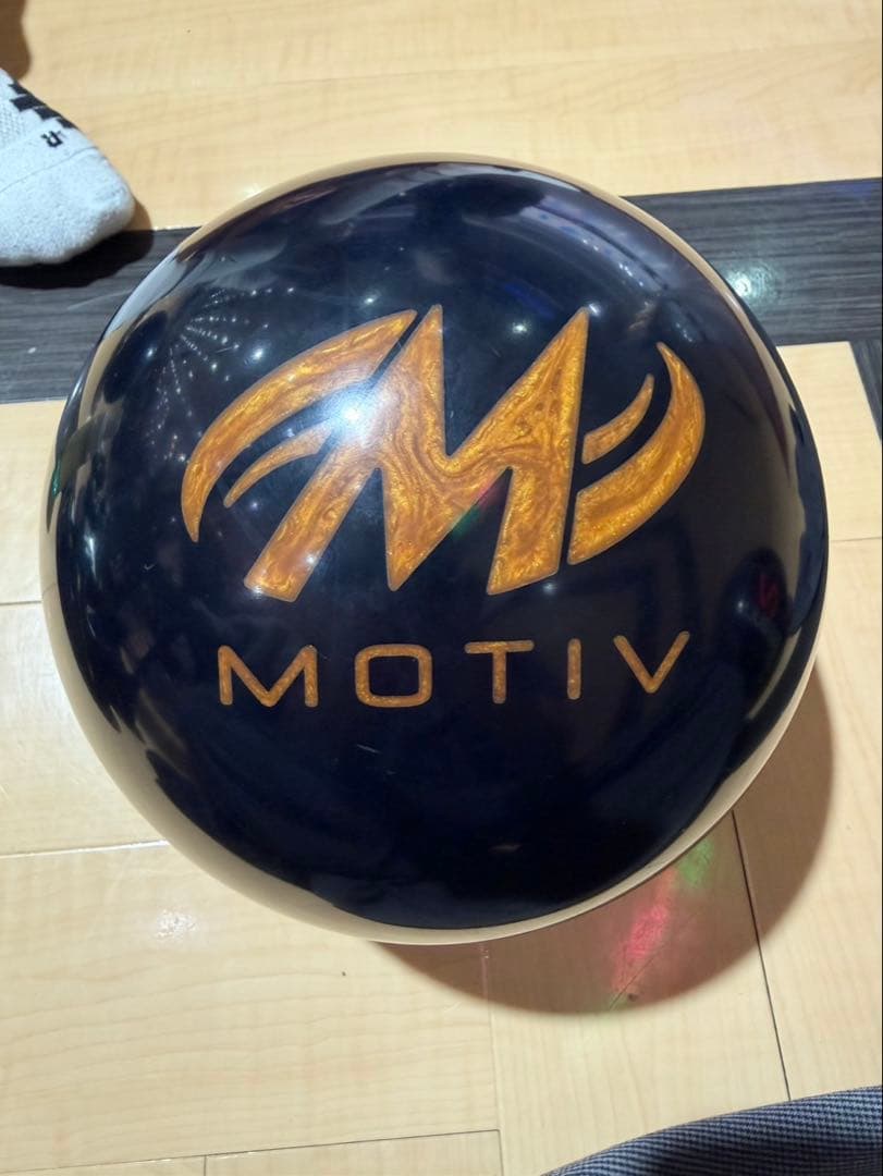 【送料込】MOTIV BLACK VENOM 15ポンド