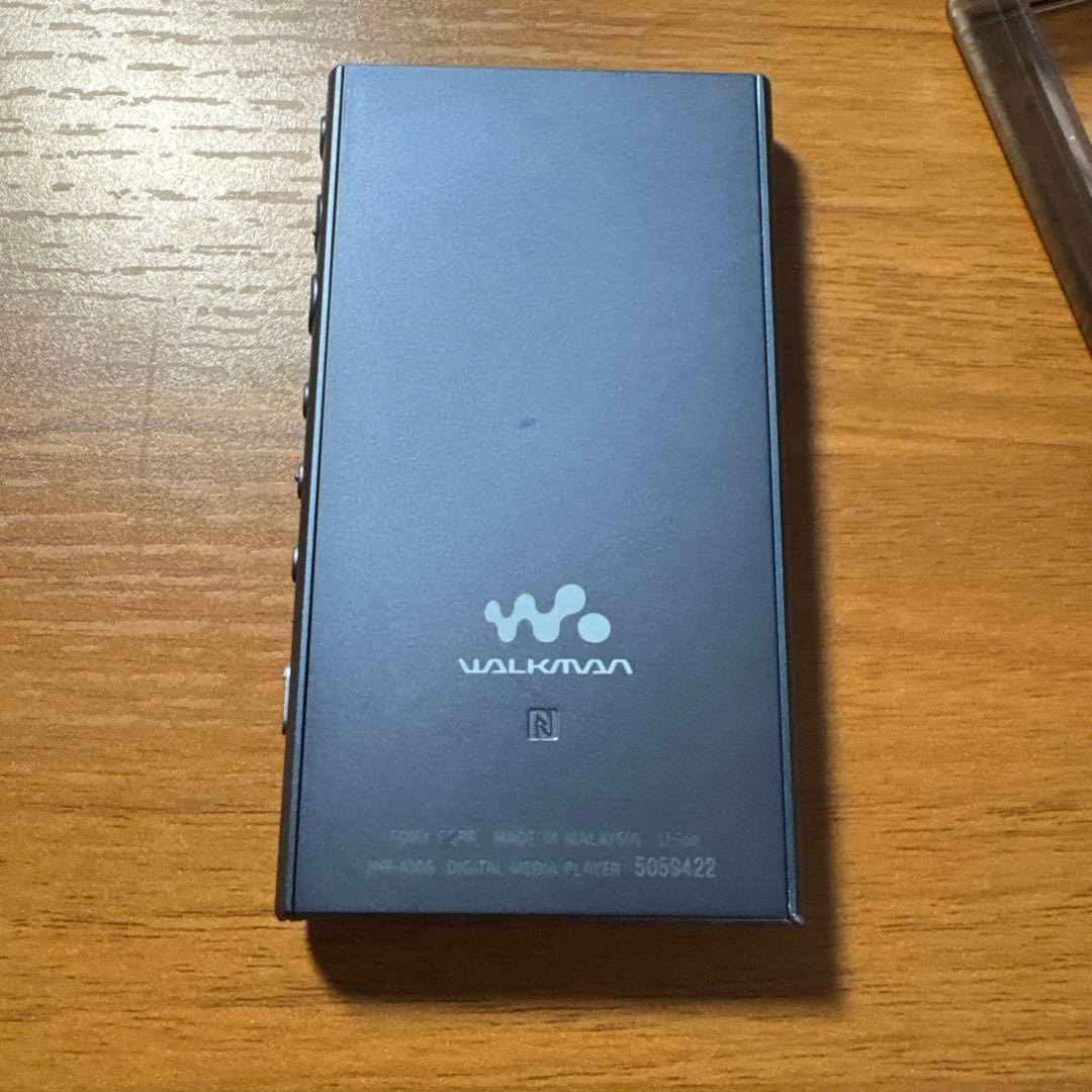 [美品]ウォークマン NW-A106 画面フィルム・ケース付きsbカード付き