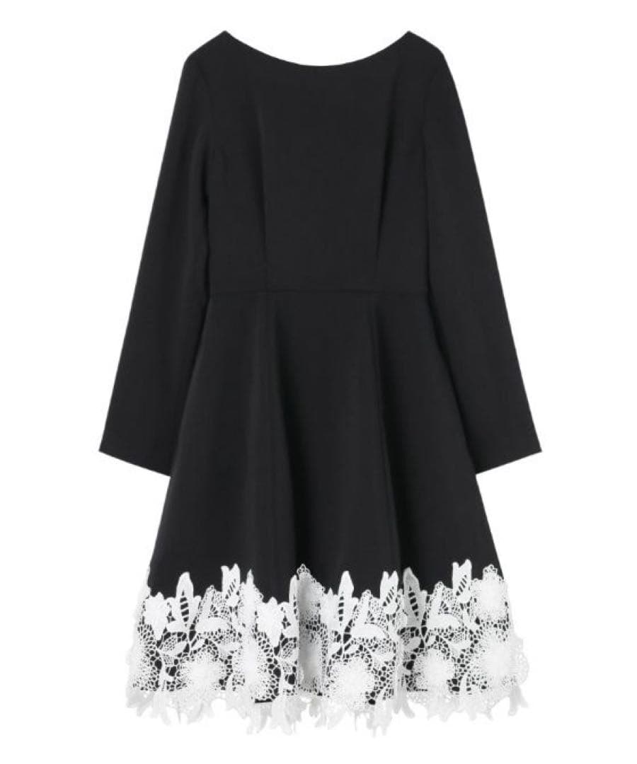 新品タグ付き☆JENNEラグジュアリーレースヘムワンピース