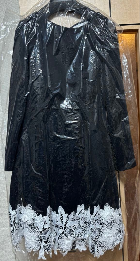 新品タグ付き☆JENNEラグジュアリーレースヘムワンピース