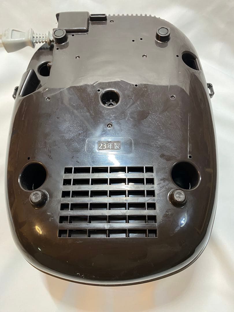 象印 Zojirushi NP-GP05E9炊飯器 2023年製　3合炊き