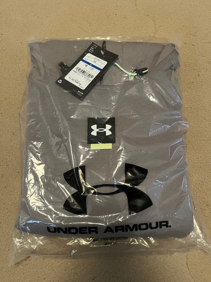 【サイズ XL⠀】アンダーアーマー缶 + 5点セット＋スマートウォッチ