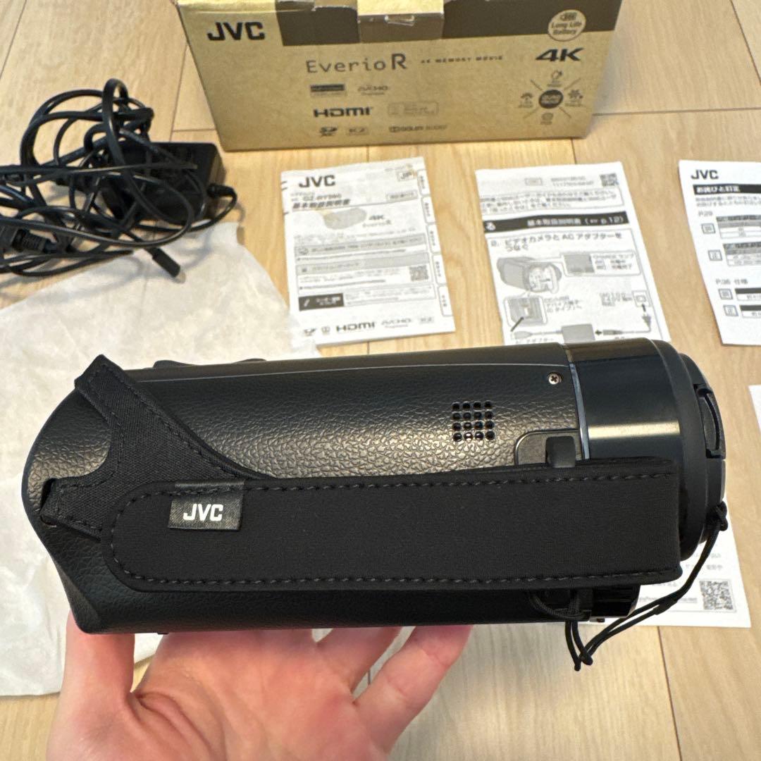 JVC ビデオカメラ　GZ-RY980