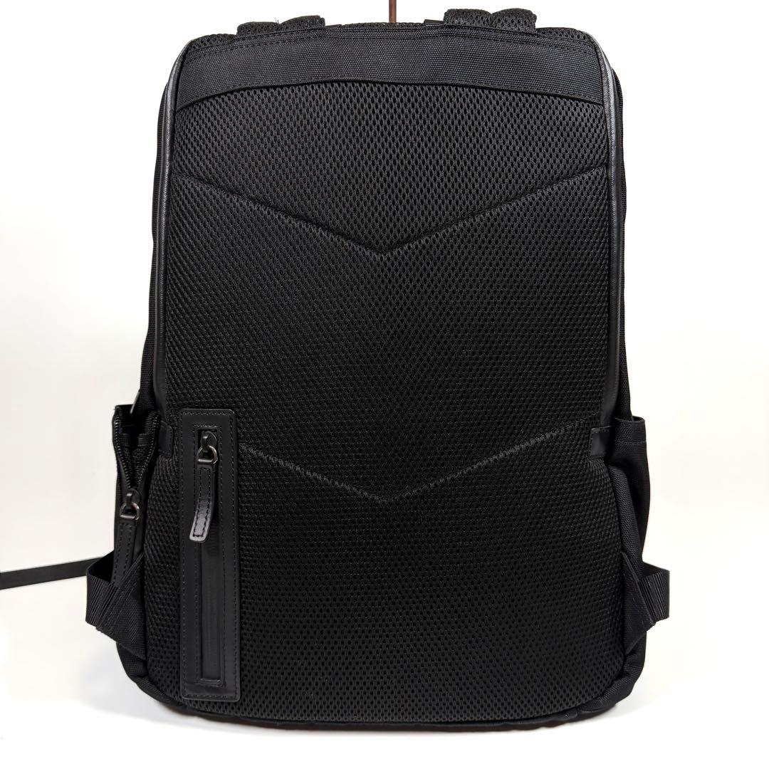 【極美品】【現行】アニエスベー　リュック　ナイロン　ブラック　メンズ　レディース